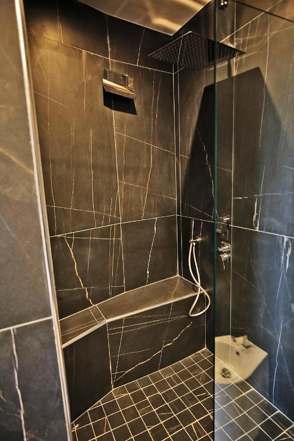 President Plaza Vip Suite Spa By Babylon Stay Naples Exterior photo