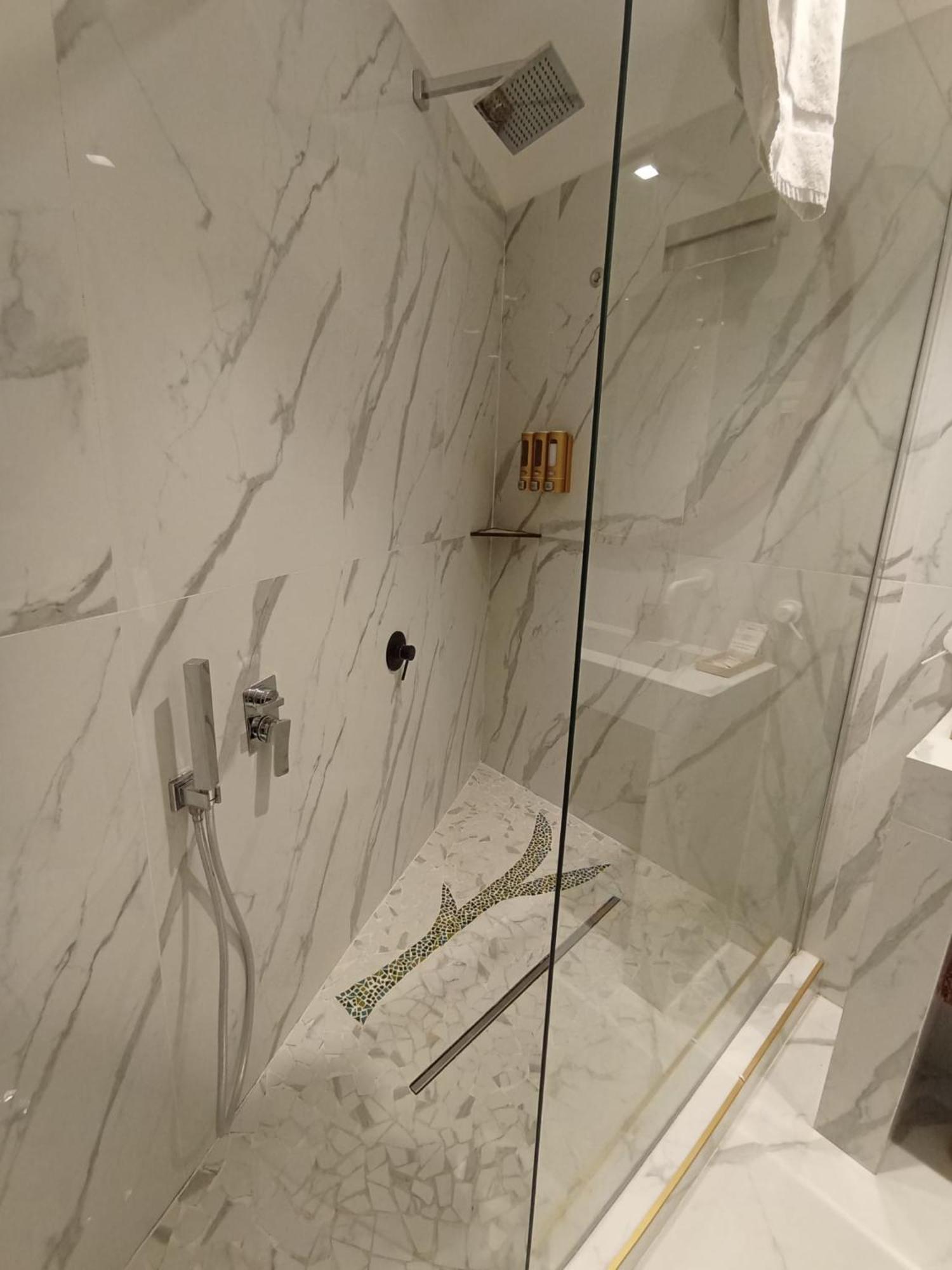 President Plaza Vip Suite Spa By Babylon Stay Naples Exterior photo