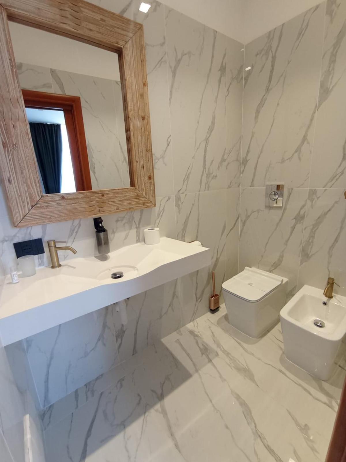 President Plaza Vip Suite Spa By Babylon Stay Naples Exterior photo